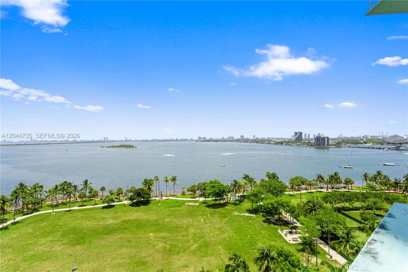 Quantum On The Bay at 1900 Bayshore Dr Dr, Miami, FL 33132 - For Rent photo 50