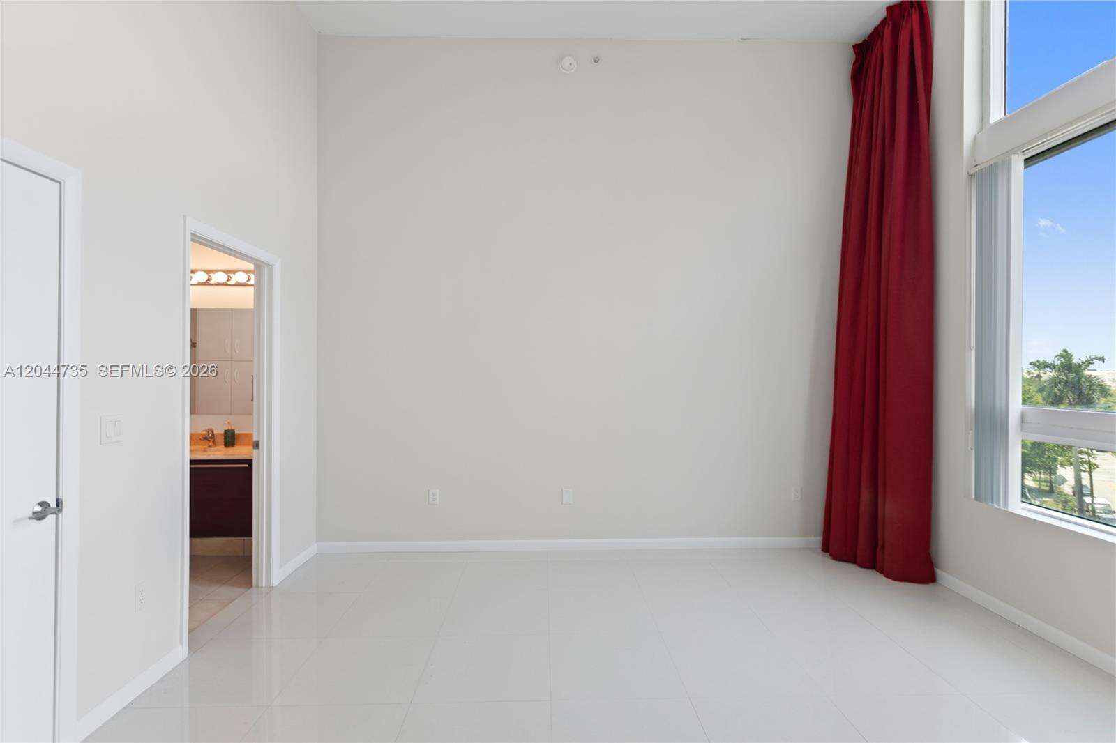 Quantum On The Bay at 1900 Bayshore Dr Dr, Miami, FL 33132 - For Rent photo 7