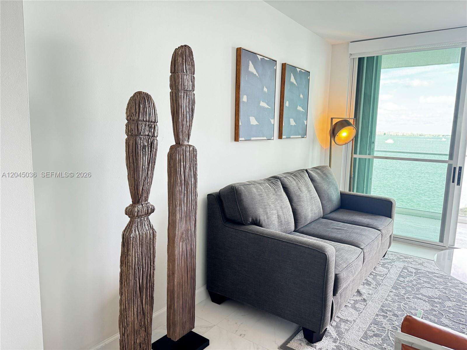 St Louis at 800 Claughton Island Dr, Miami, FL 33131 - For Rent photo 9