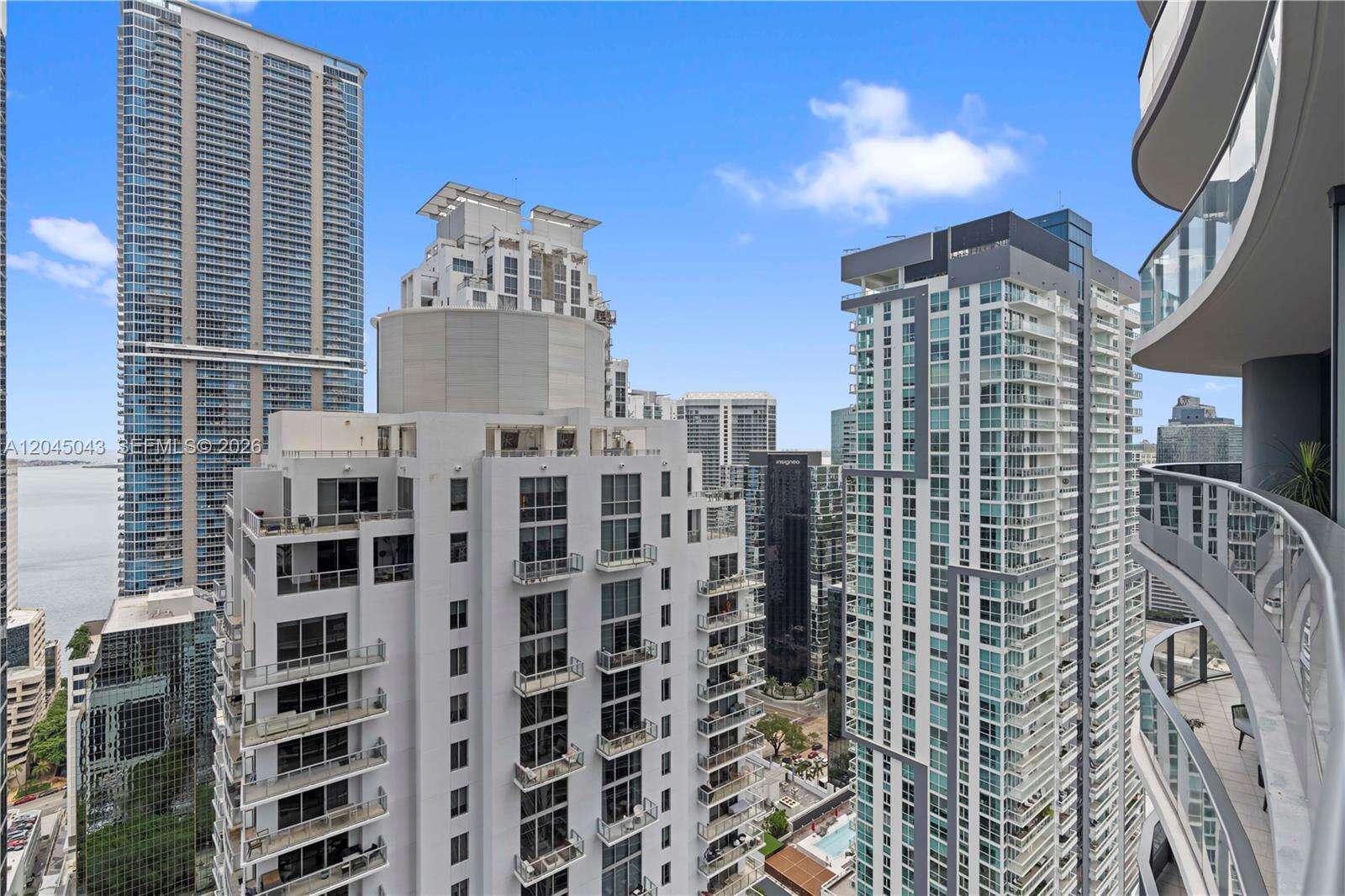 Brickell Flatiron at 1000 Brickell Plz, Miami, FL 33131 - For Rent photo 16