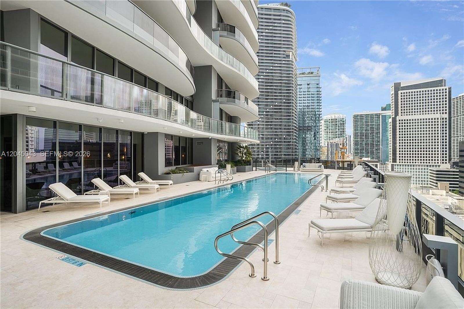 Brickell Flatiron at 1000 Brickell Plz, Miami, FL 33131 - For Rent photo 22