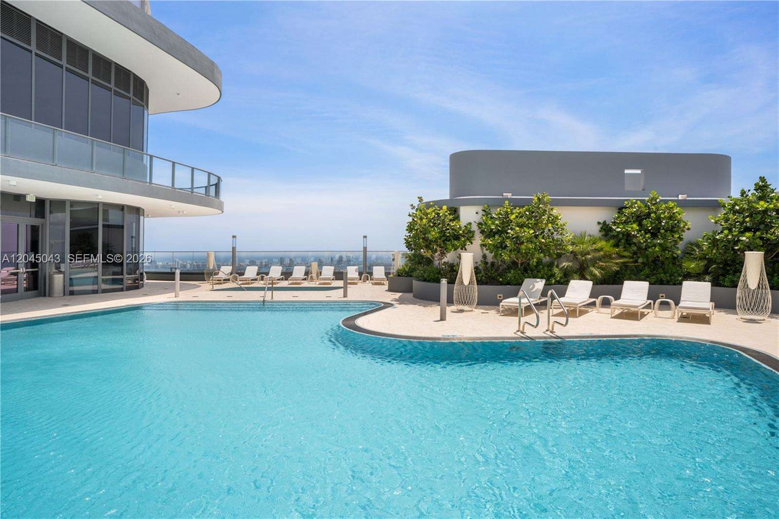 Brickell Flatiron at 1000 Brickell Plz, Miami, FL 33131 - For Rent photo 28