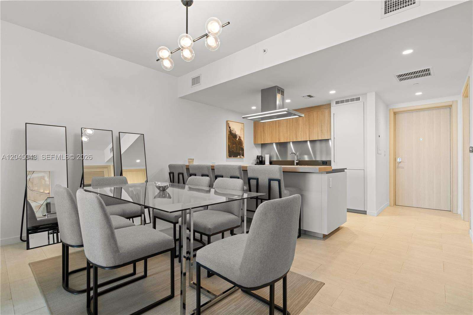 Brickell Flatiron at 1000 Brickell Plz, Miami, FL 33131 - For Rent photo 9