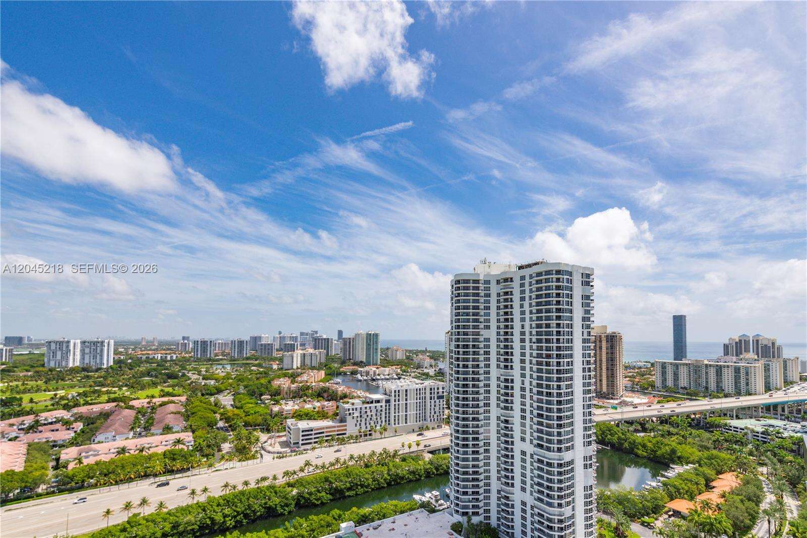 Mystic Pointe Tower 500 at 3530 Mystic Pointe Dr, Aventura, FL 33180 - For Rent photo 2