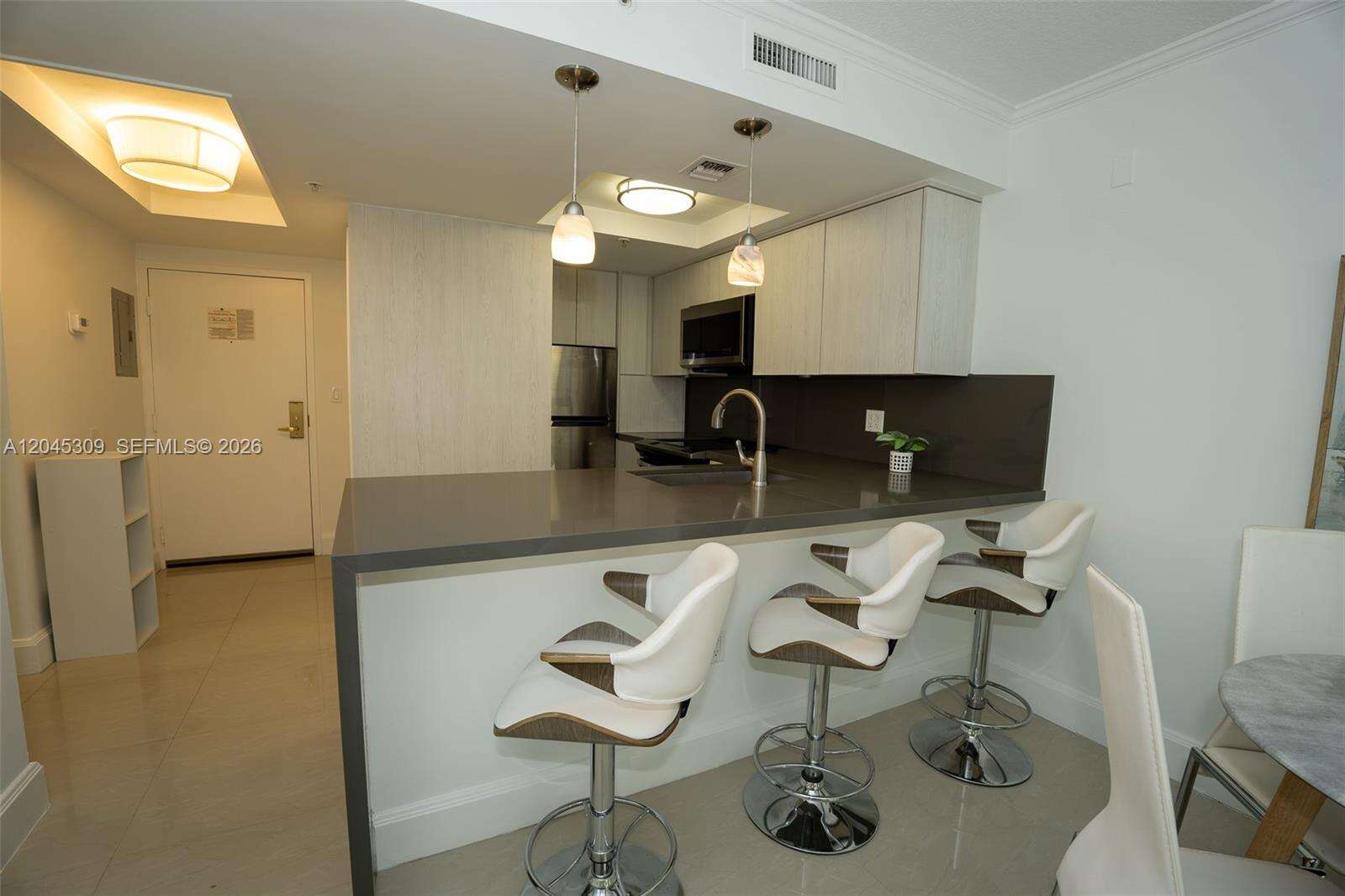 The Mutiny at 2951 Bayshore Dr, Miami, FL 33133 - For Rent photo 13