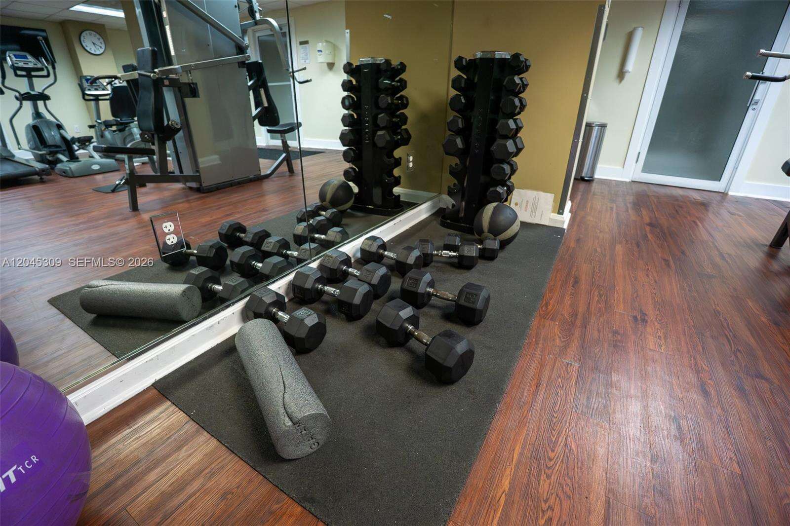The Mutiny at 2951 Bayshore Dr, Miami, FL 33133 - For Rent photo 35