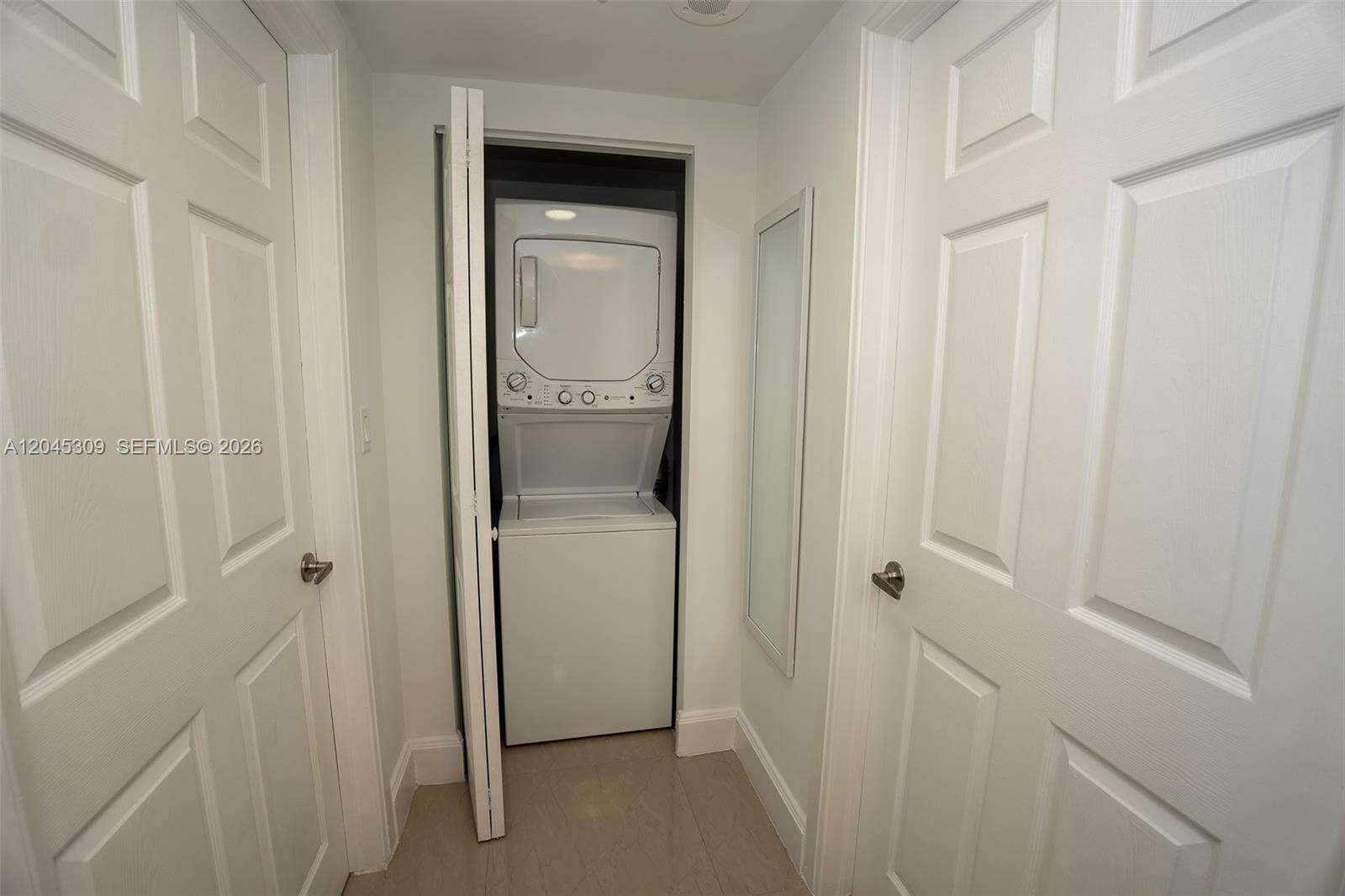 The Mutiny at 2951 Bayshore Dr, Miami, FL 33133 - For Rent photo 8