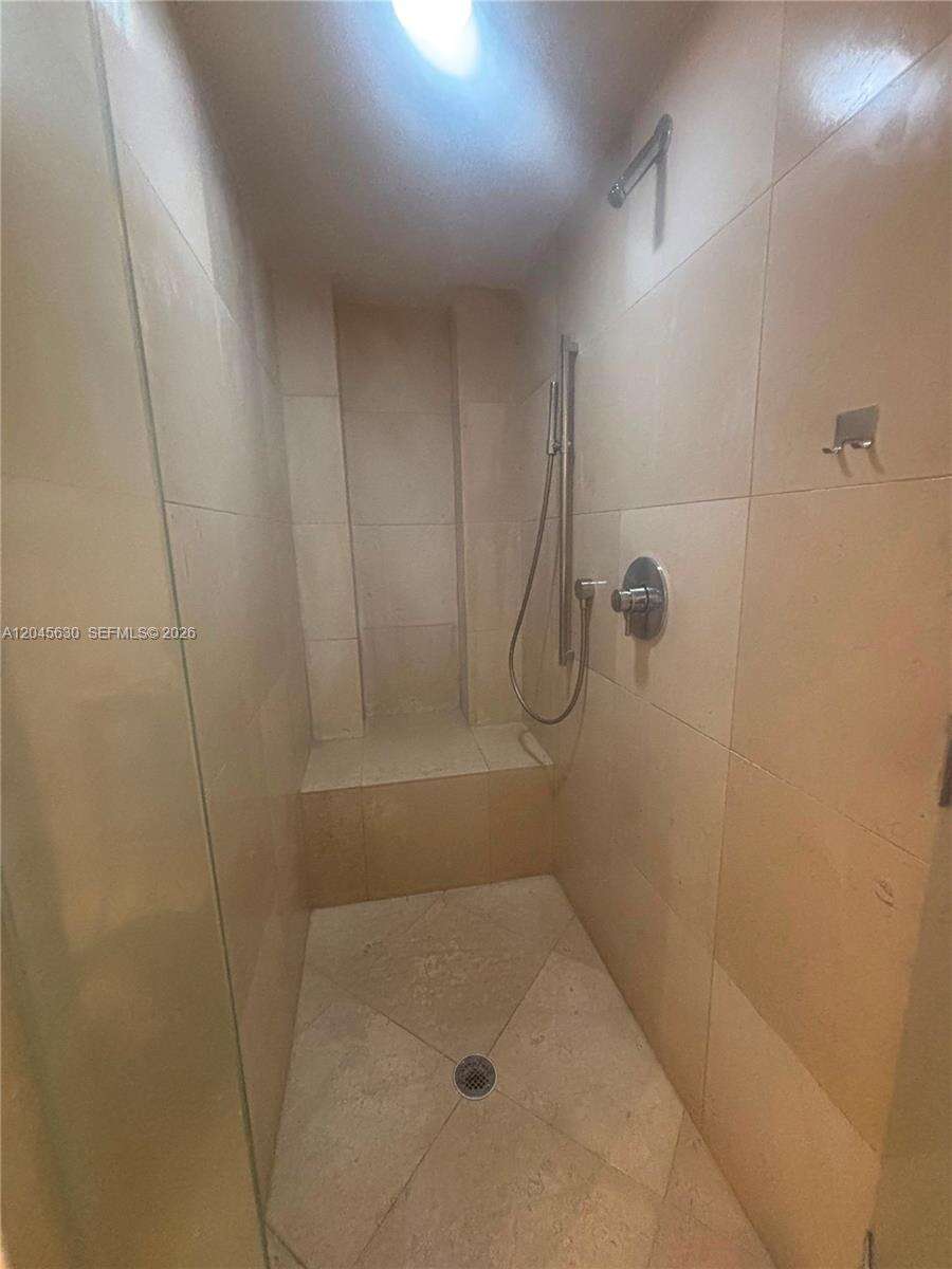 Icon Brickell 2 at 495 Brickell Ave, Miami, FL 33131 - For Rent photo 21
