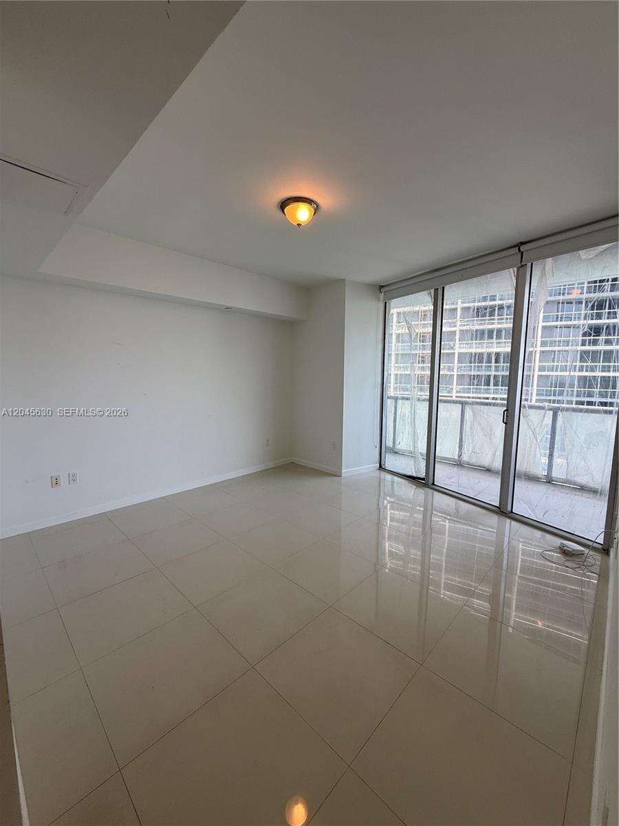 Icon Brickell 2 at 495 Brickell Ave, Miami, FL 33131 - For Rent photo 23