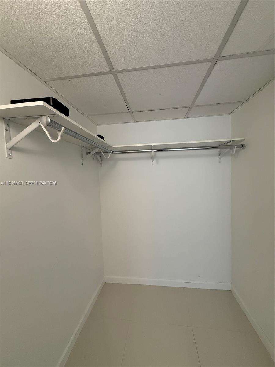Icon Brickell 2 at 495 Brickell Ave, Miami, FL 33131 - For Rent photo 30