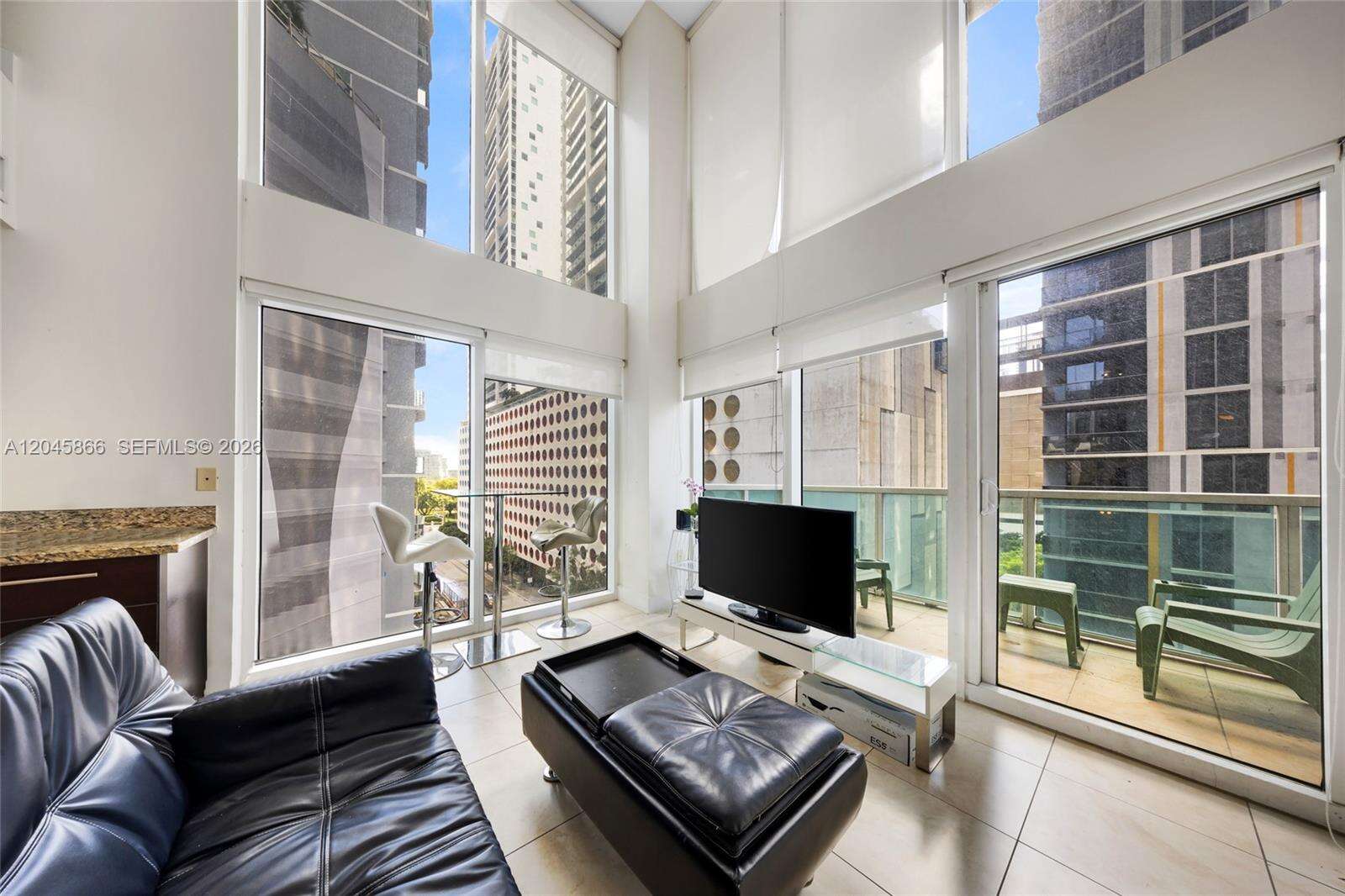 Brickell On The River at 41 5 St, Miami, FL 33131 - For Rent photo 2