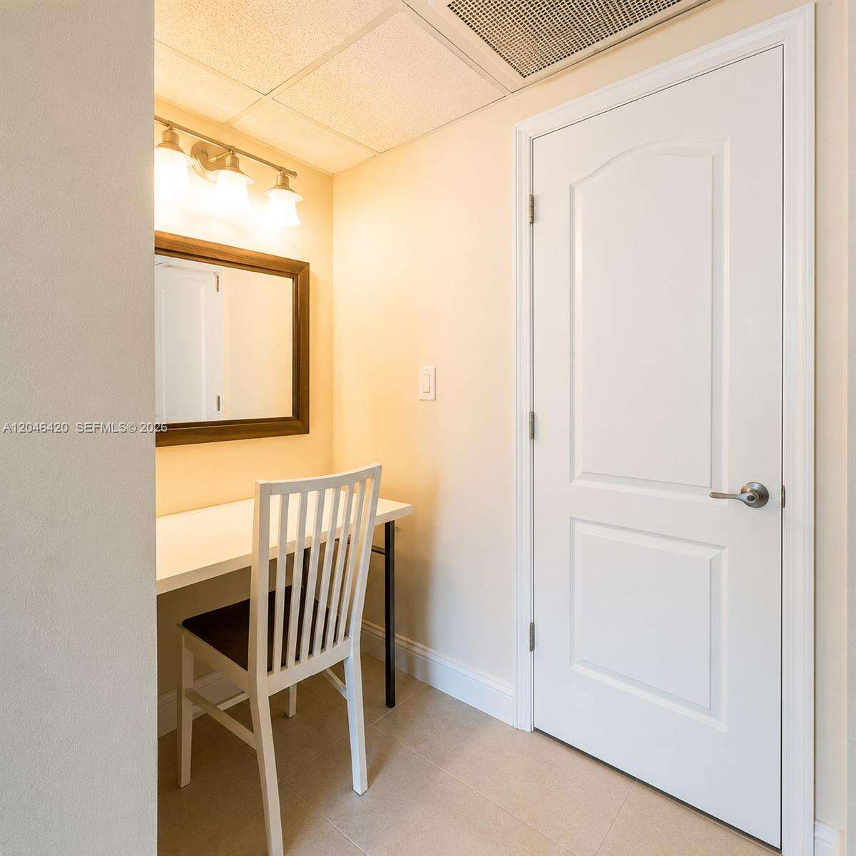 Ocean Reserve at 19370 Collins Ave, Sunny Isles Beach, FL 33160 - For Rent photo 21