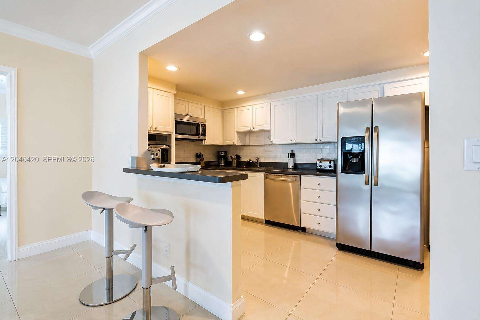 Ocean Reserve at 19370 Collins Ave, Sunny Isles Beach, FL 33160 - For Rent photo 6