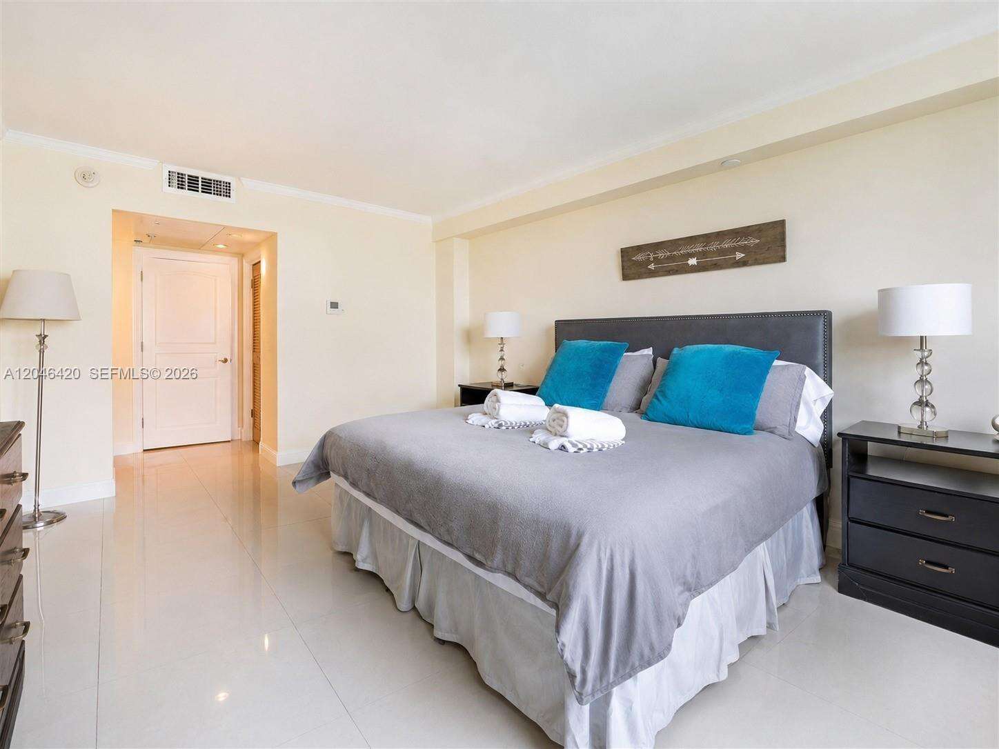 Ocean Reserve at 19370 Collins Ave, Sunny Isles Beach, FL 33160 - For Rent photo 9