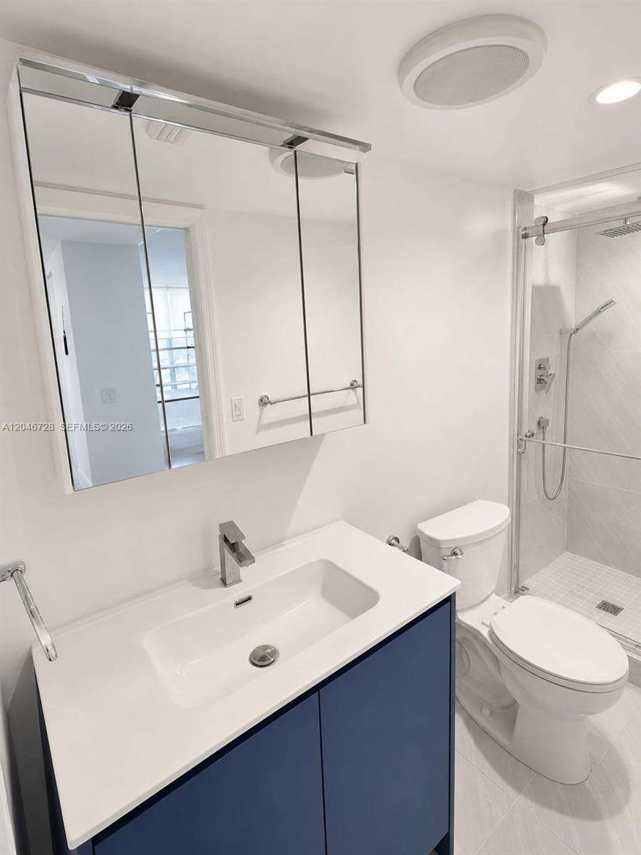 Mystic Pointe Tower 500 at 3530 Mystic Pointe Dr, Aventura, FL 33180 - For Rent photo 11
