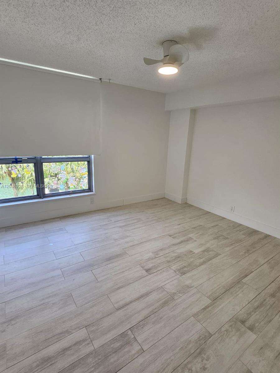 Mystic Pointe Tower 500 at 3530 Mystic Pointe Dr, Aventura, FL 33180 - For Rent photo 12