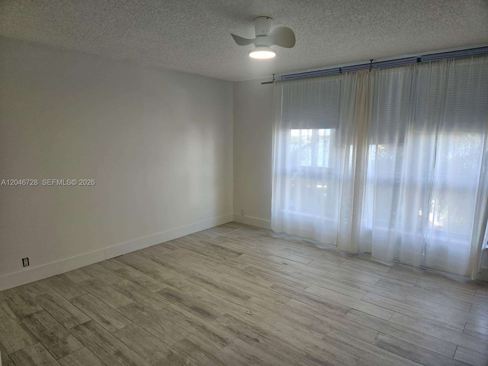 Mystic Pointe Tower 500 at 3530 Mystic Pointe Dr, Aventura, FL 33180 - For Rent photo 7