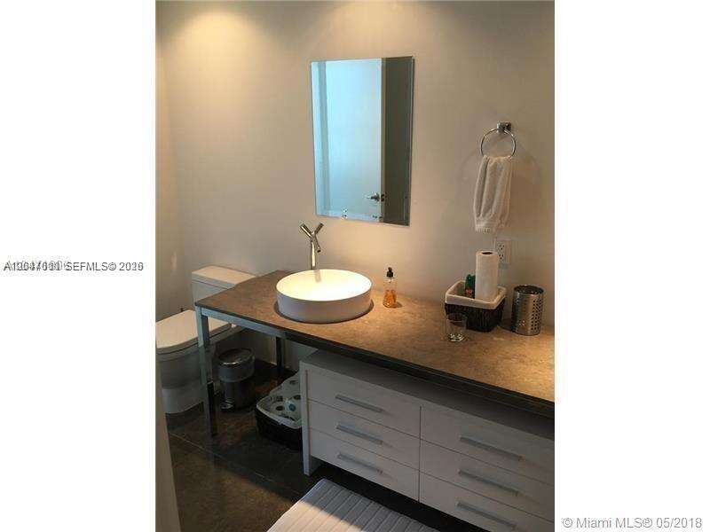 Icon Brickell 1 at 475 Brickell Ave, Miami, FL 33131 - For Rent photo 14
