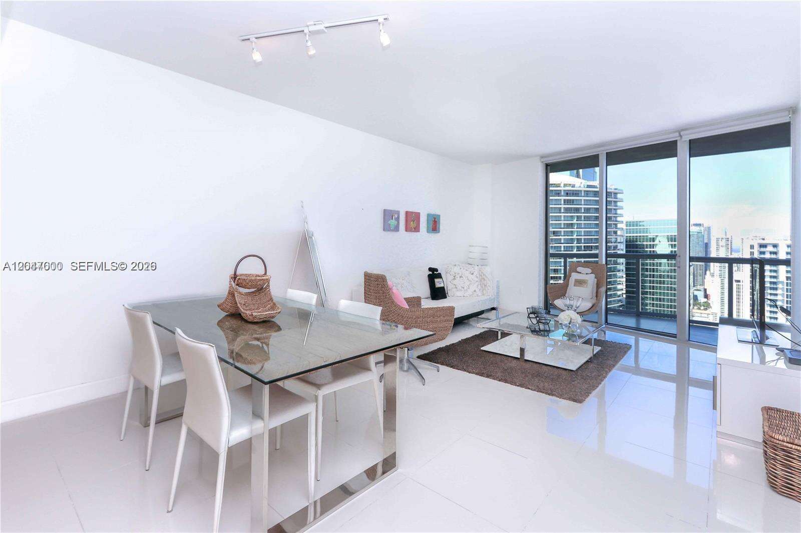 Icon Brickell 1 at 475 Brickell Ave, Miami, FL 33131 - For Rent photo 15
