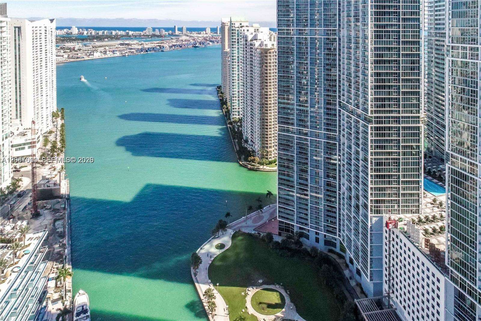 Icon Brickell 1 at 475 Brickell Ave, Miami, FL 33131 - For Rent photo 24