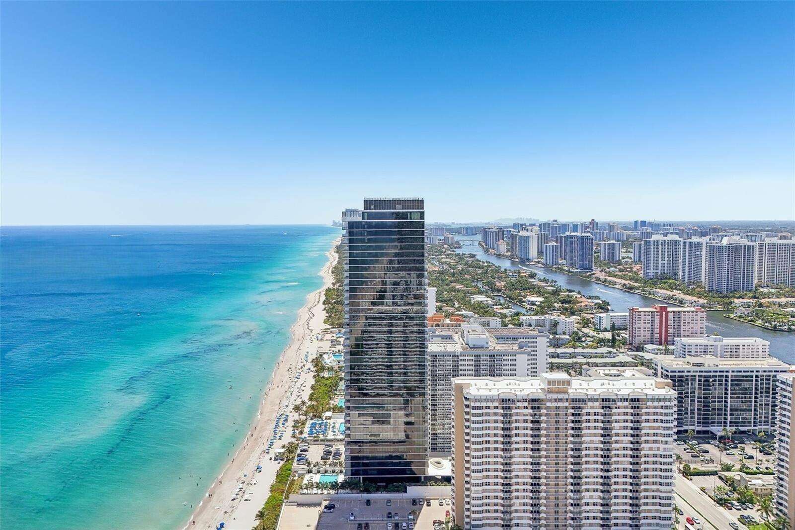 2000 Ocean, Hallandale Beach, FL 33009 - For Rent photo 14