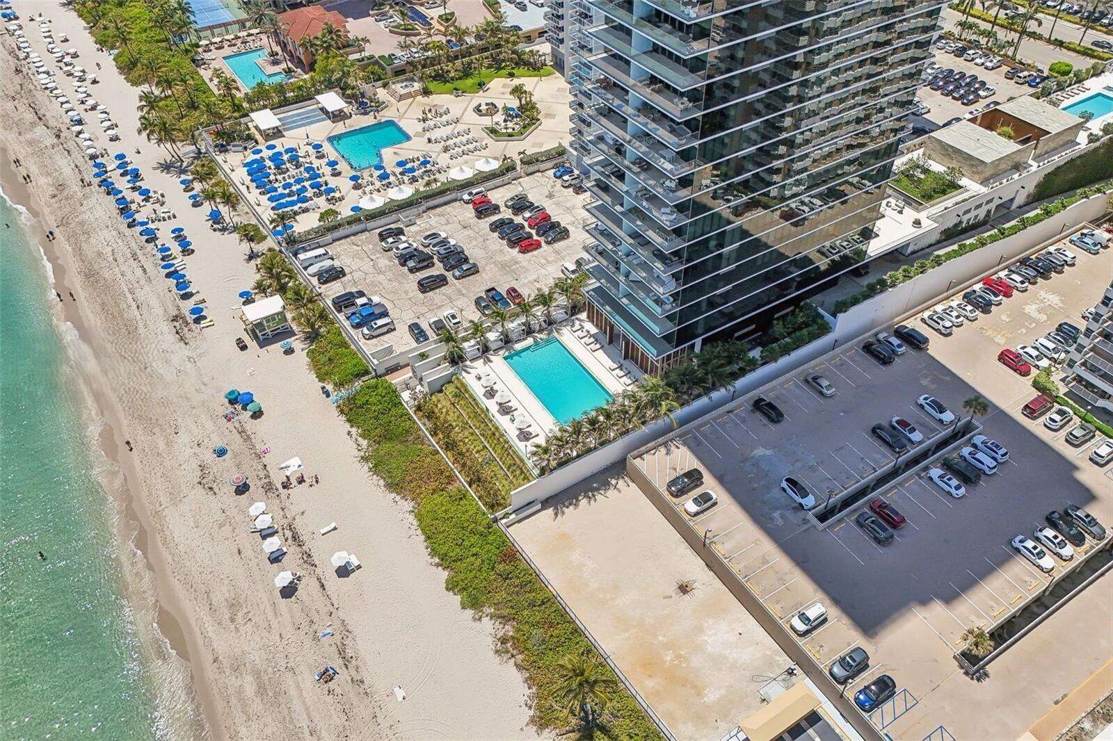 2000 Ocean, Hallandale Beach, FL 33009 - For Rent photo 22