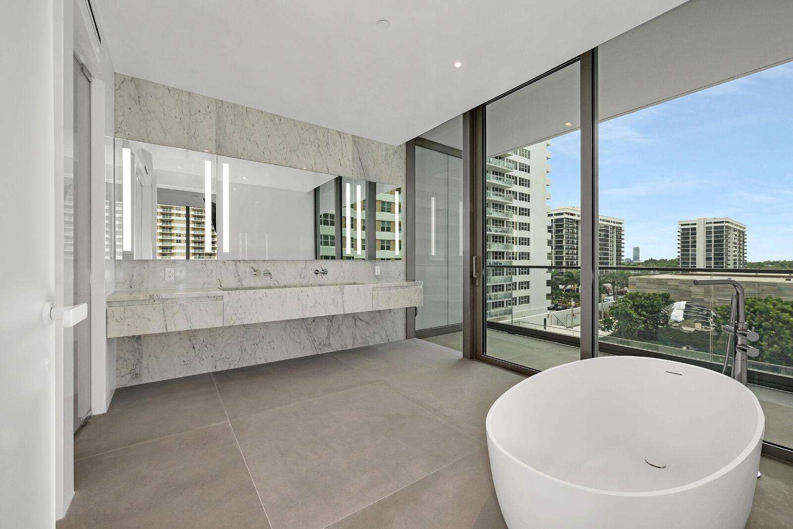 2000 Ocean, Hallandale Beach, FL 33009 - For Rent photo 25