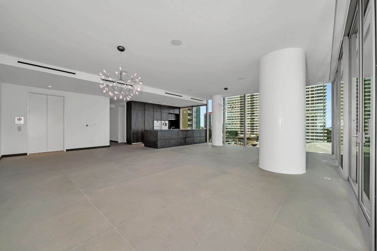2000 Ocean, Hallandale Beach, FL 33009 - For Rent photo 27