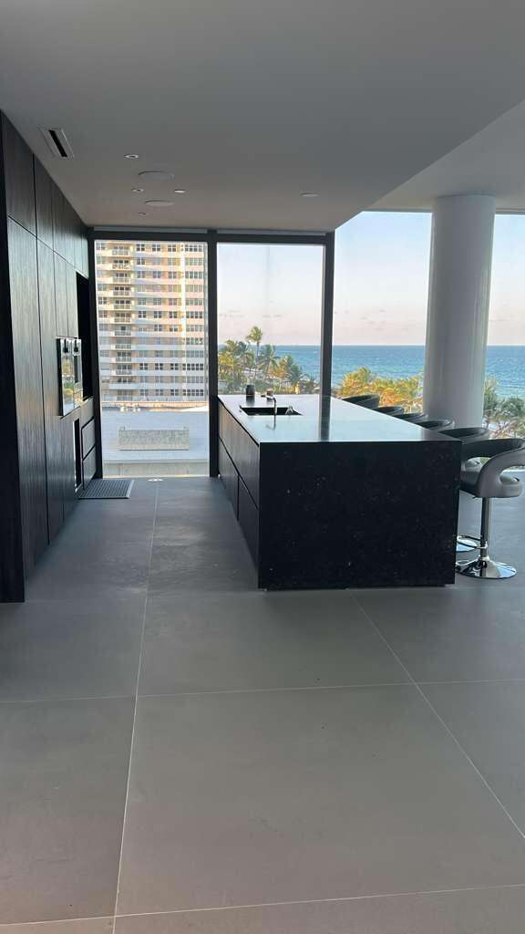 2000 Ocean, Hallandale Beach, FL 33009 - For Rent photo 39