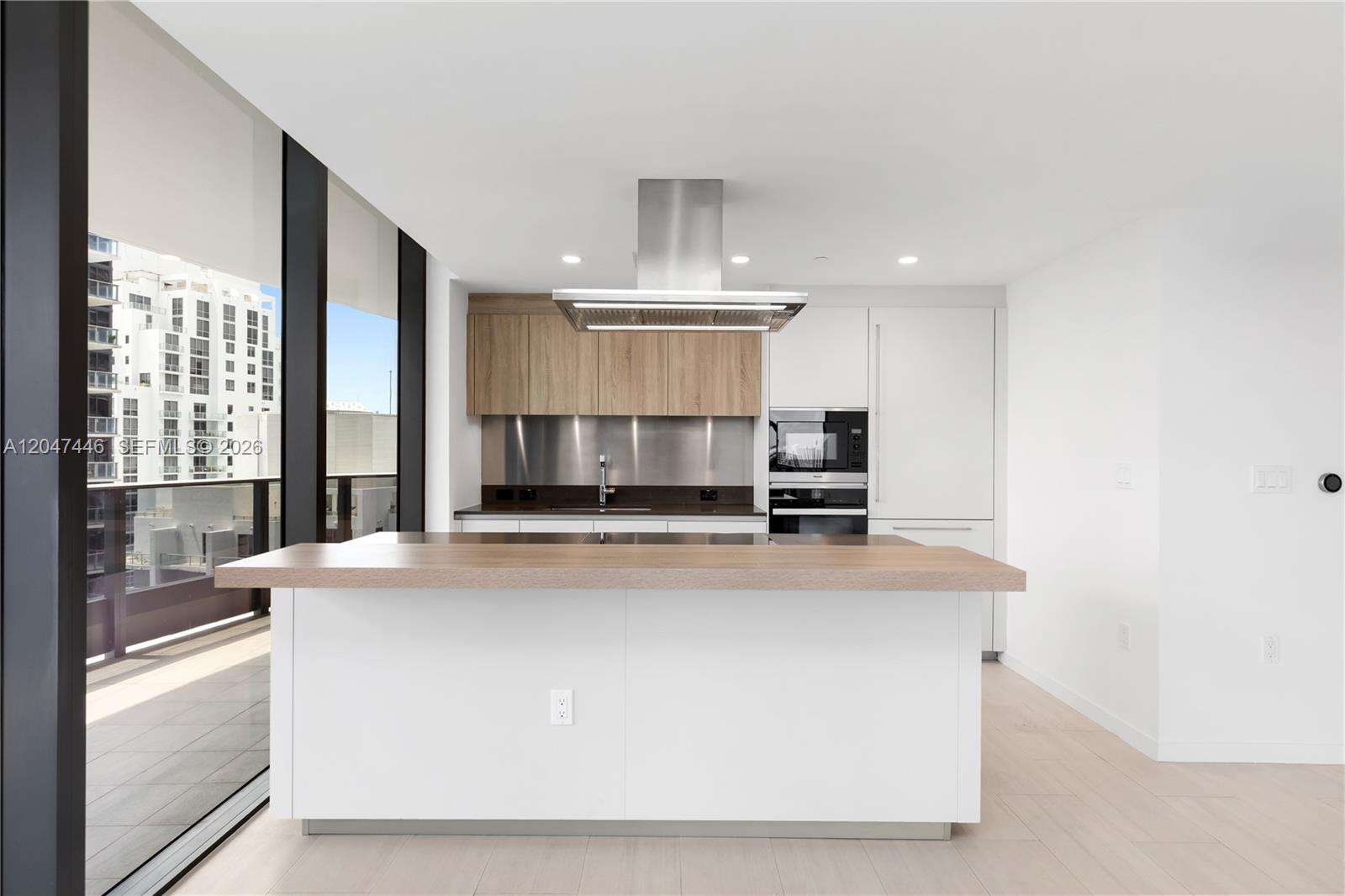 Brickell Flatiron at 1000 Brickell Plz, Miami, FL 33131 - For Rent photo 12