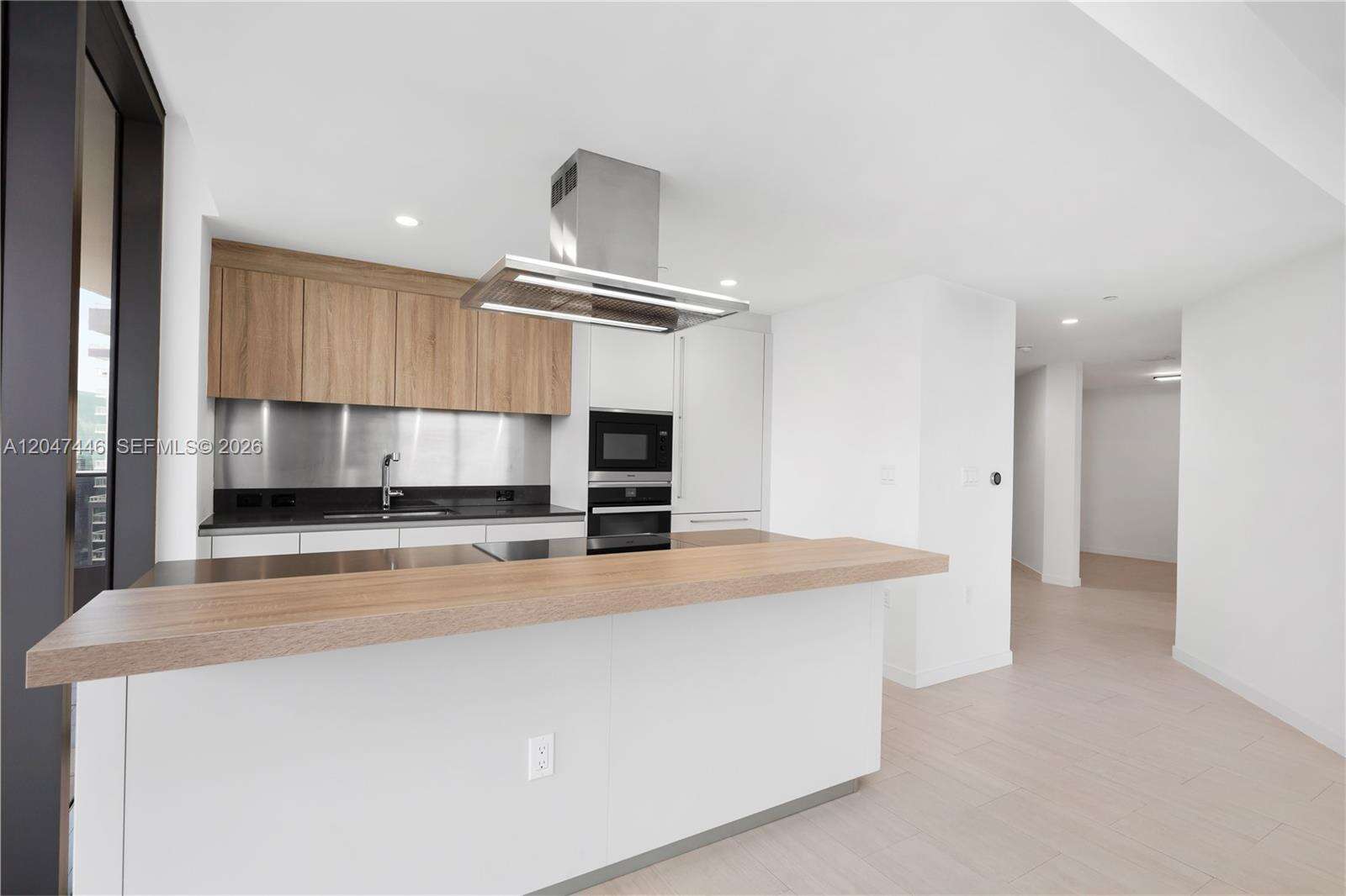 Brickell Flatiron at 1000 Brickell Plz, Miami, FL 33131 - For Rent photo 13