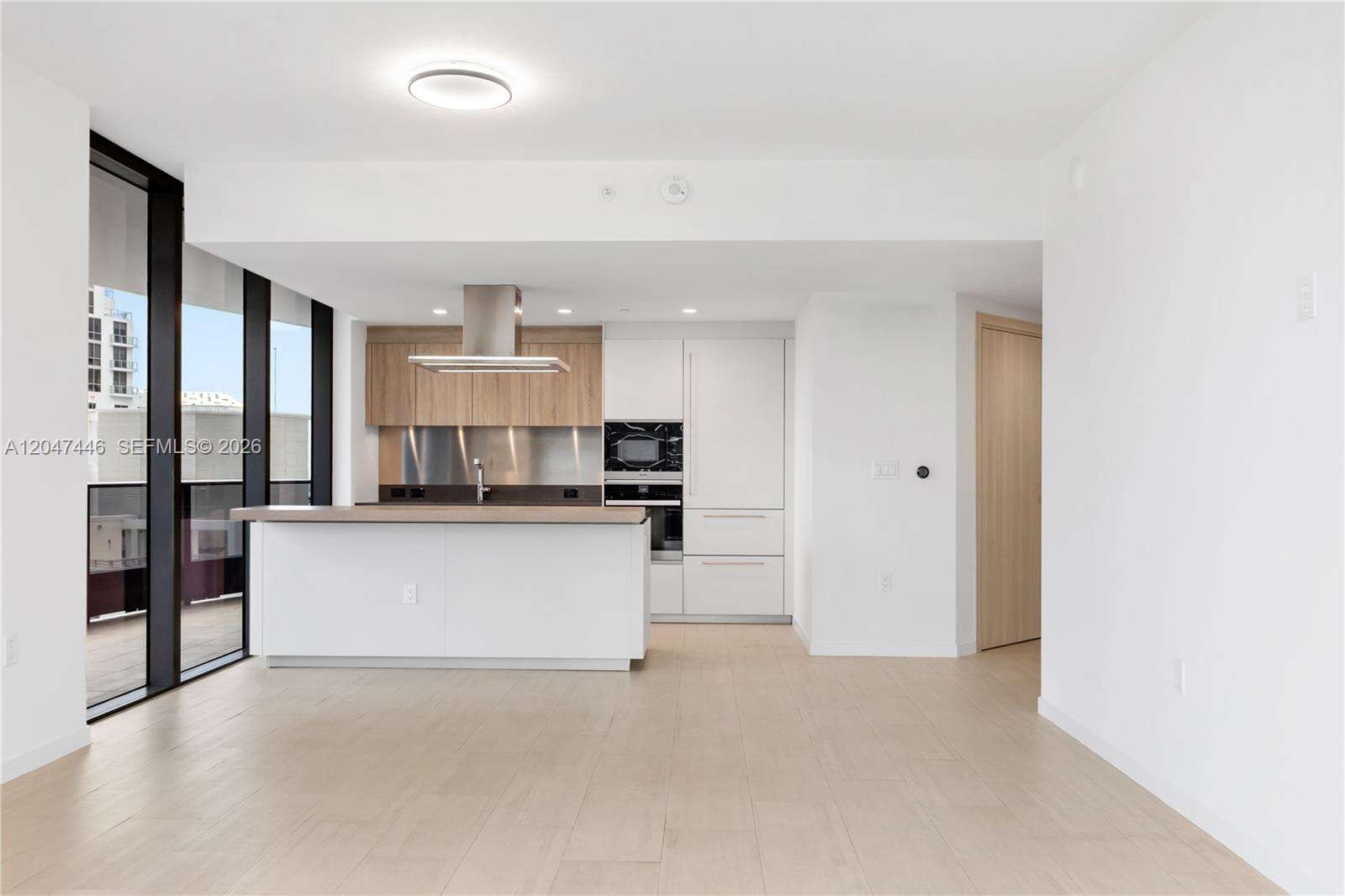 Brickell Flatiron at 1000 Brickell Plz, Miami, FL 33131 - For Rent photo 22