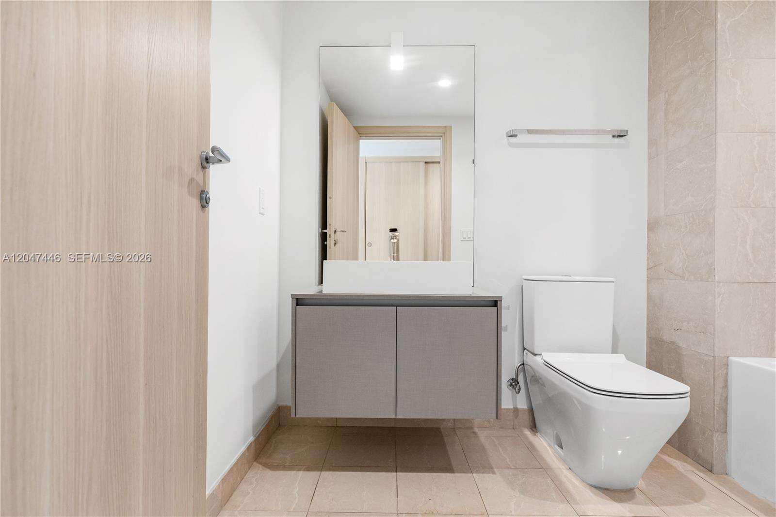 Brickell Flatiron at 1000 Brickell Plz, Miami, FL 33131 - For Rent photo 35
