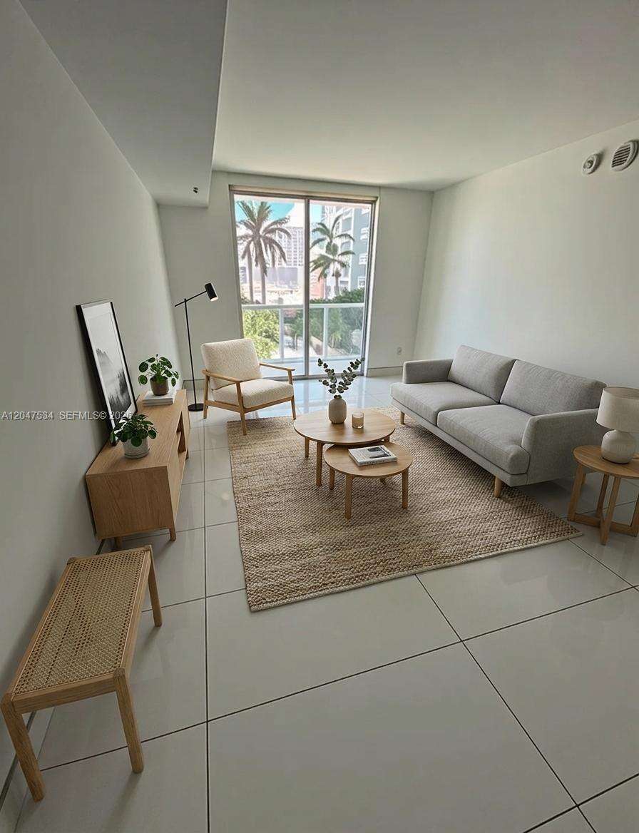 Vizcayne North at 244 Biscayne Blvd, Miami, FL 33132 - For Rent photo 1