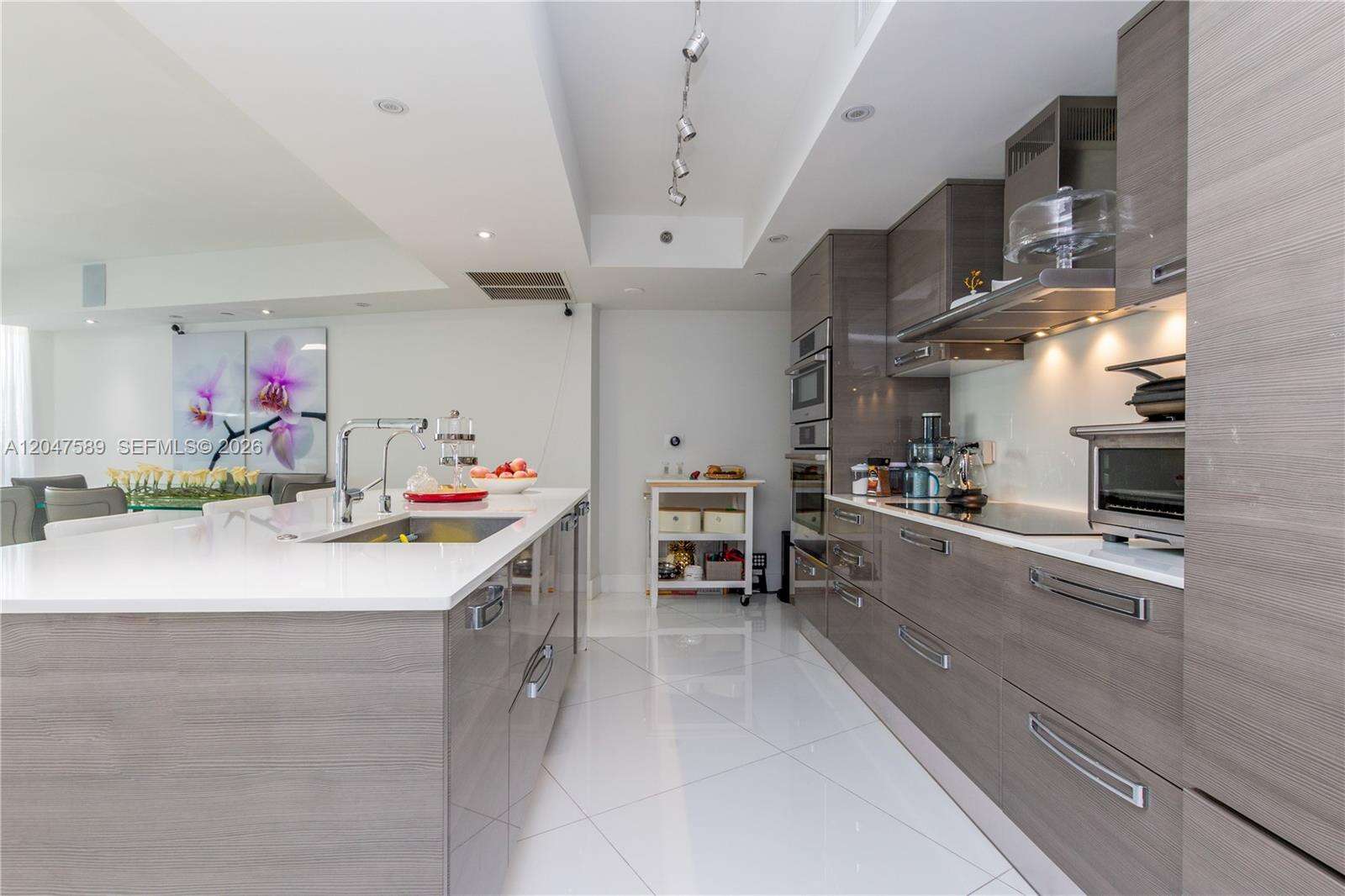 Ocean Four at 17201 Collins Ave, Sunny Isles Beach, FL 33160 - For Rent photo 13