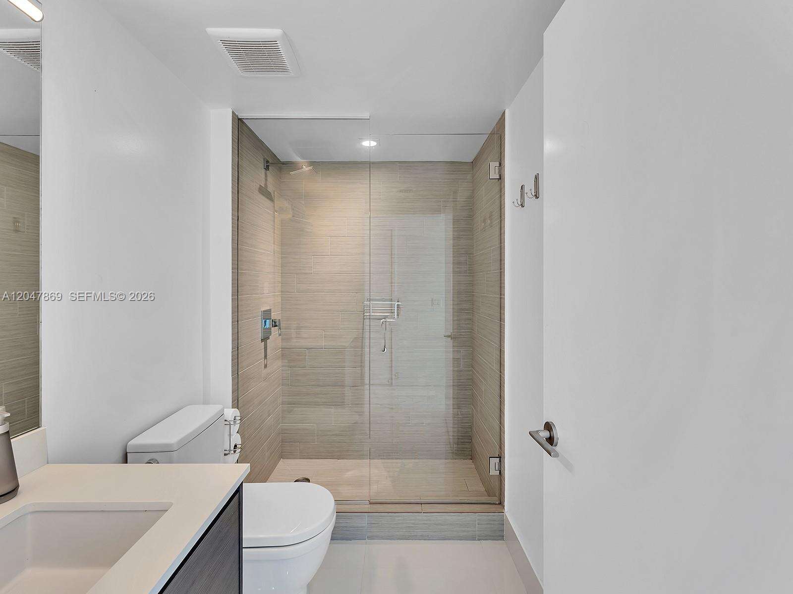 Parque Towers at 300 Sunny Isles Blvd, Sunny Isles Beach, FL 33160 - For Rent photo 20