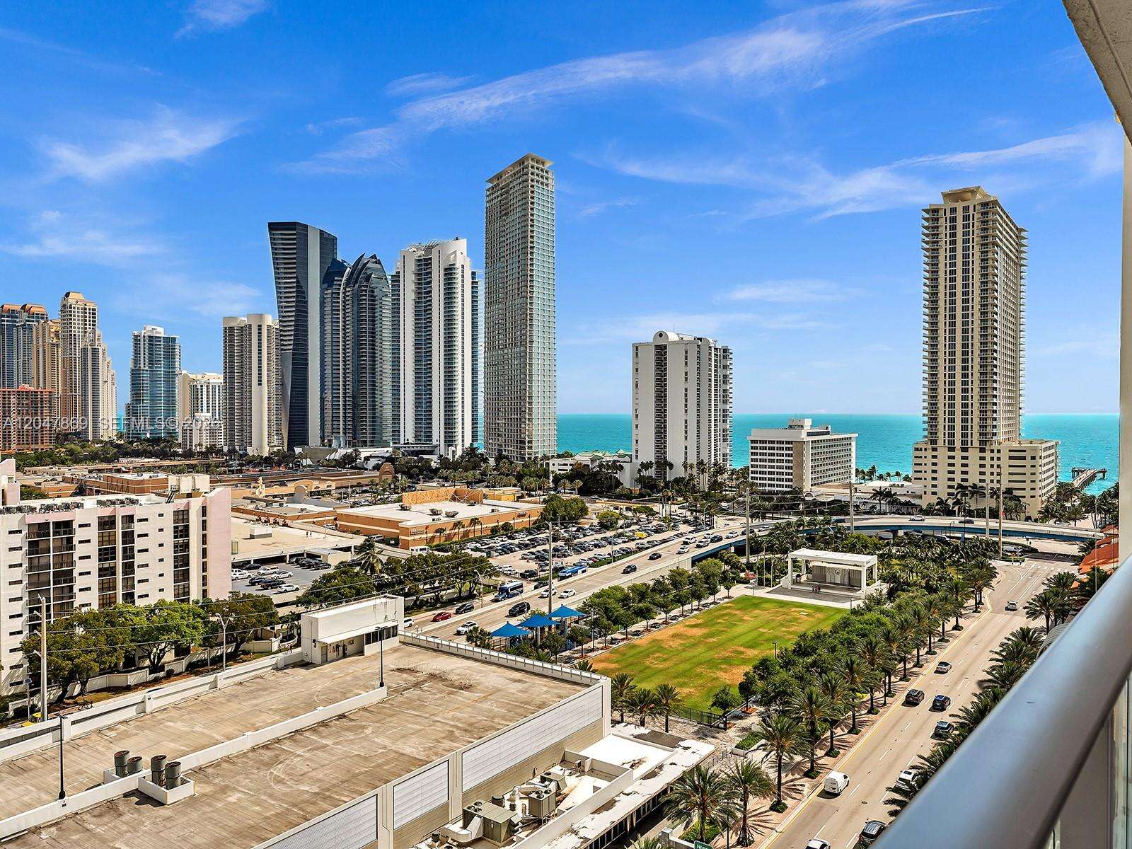 Parque Towers at 300 Sunny Isles Blvd, Sunny Isles Beach, FL 33160 - For Rent photo 28