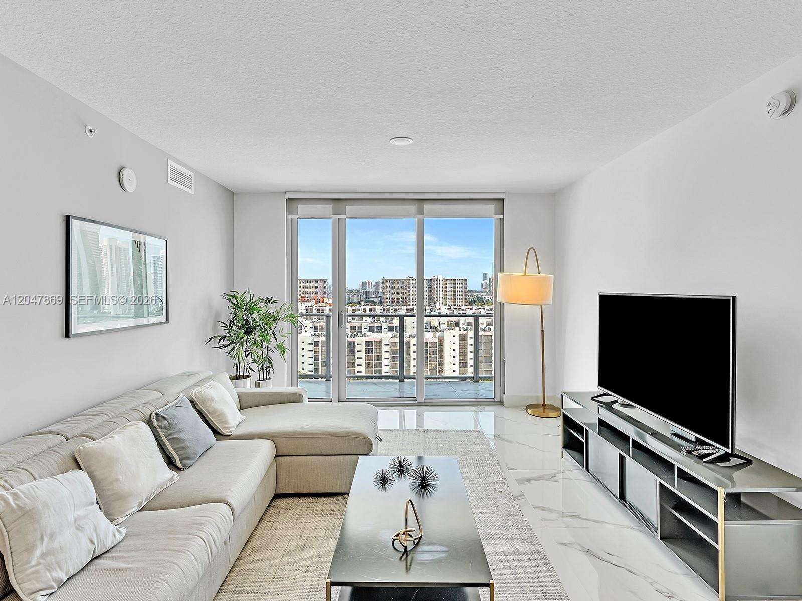 Parque Towers at 300 Sunny Isles Blvd, Sunny Isles Beach, FL 33160 - For Rent photo 10