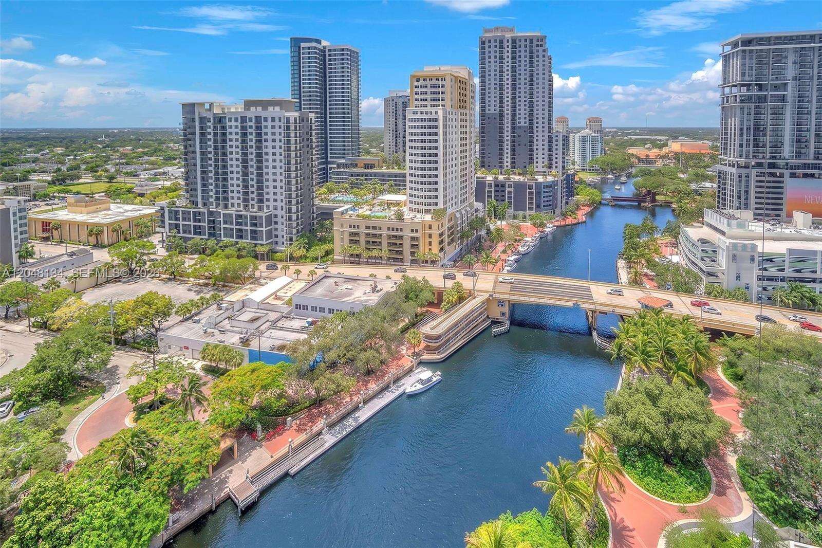 Las Olas River House at 333 Las Olas Way, Fort Lauderdale, FL 33301 - For Rent photo 2