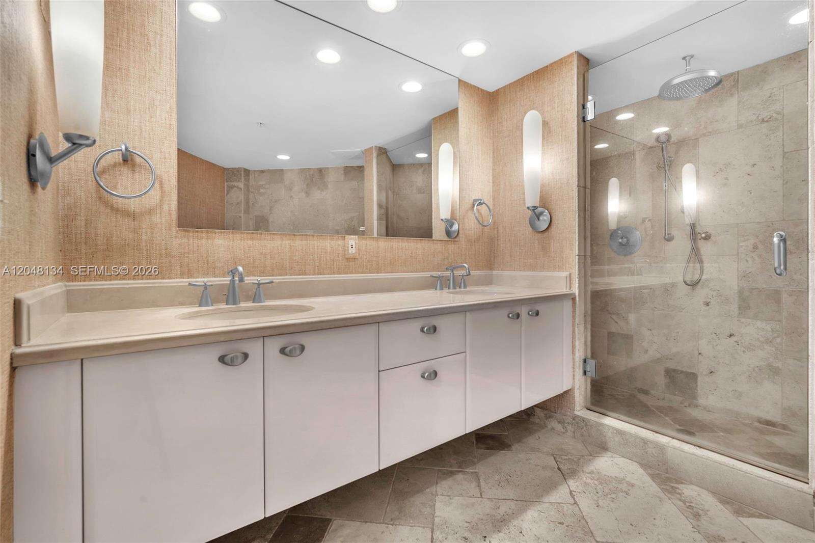 Las Olas River House at 333 Las Olas Way, Fort Lauderdale, FL 33301 - For Rent photo 25