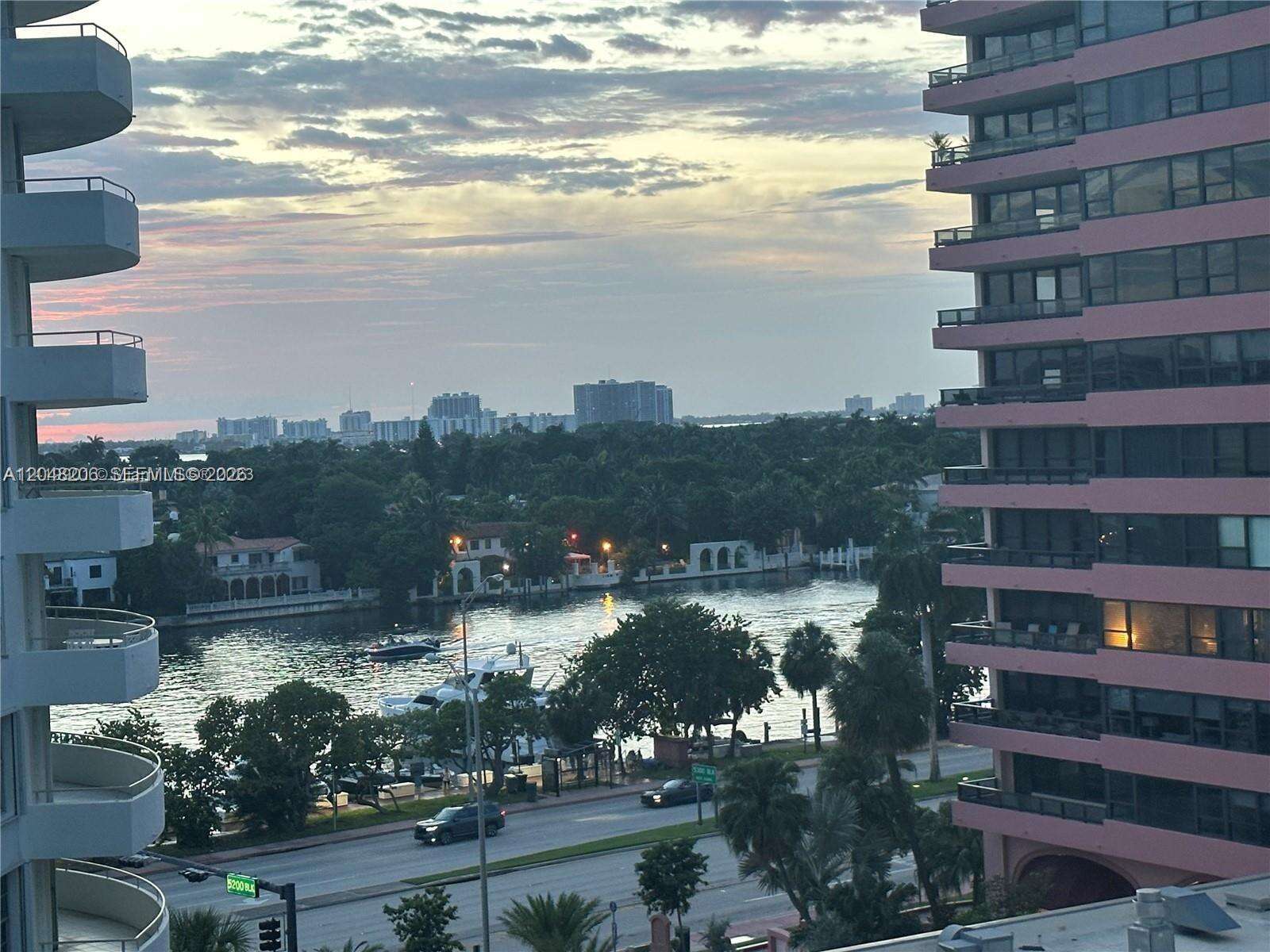 Seacoast 5151 at 5161 Collins Ave, Miami Beach, FL 33140 - For Rent photo 19