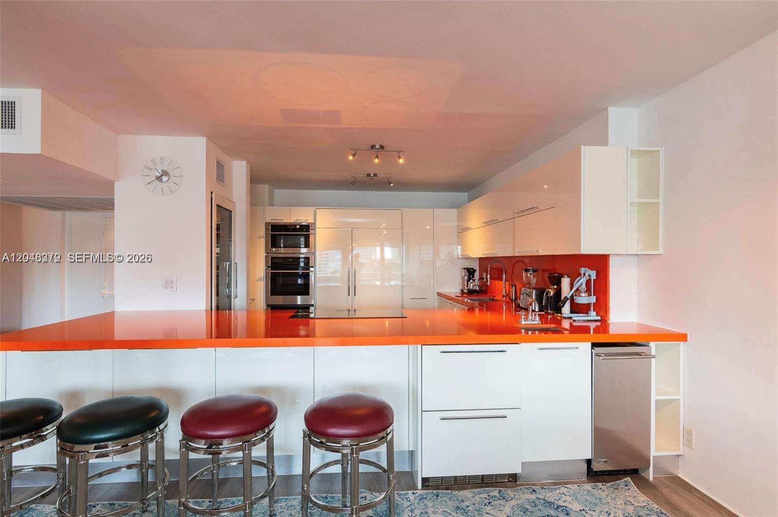 King Cole at 900 Bay Dr, Miami Beach, FL 33141 - For Rent photo 2