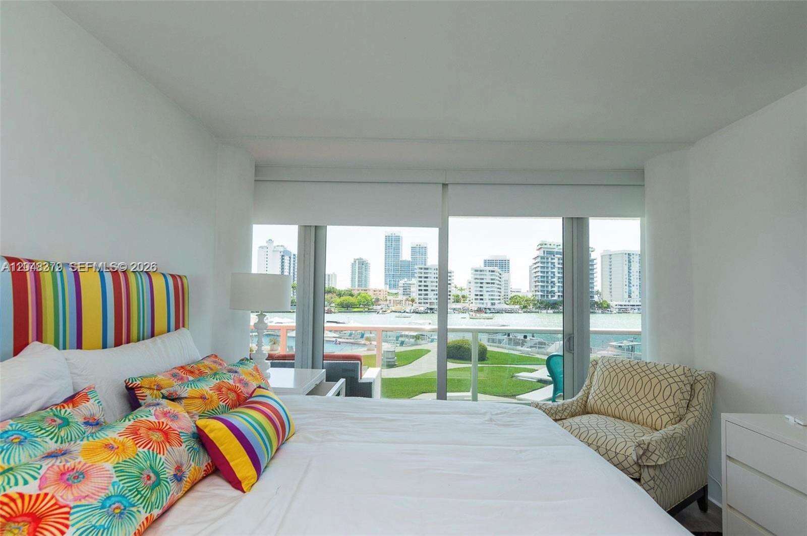 King Cole at 900 Bay Dr, Miami Beach, FL 33141 - For Rent photo 26