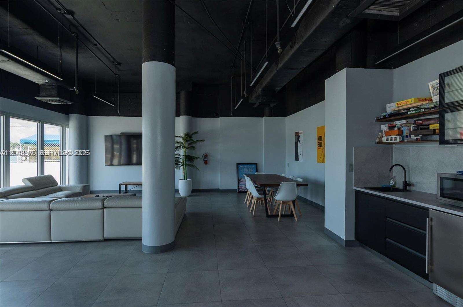 King Cole at 900 Bay Dr, Miami Beach, FL 33141 - For Rent photo 32