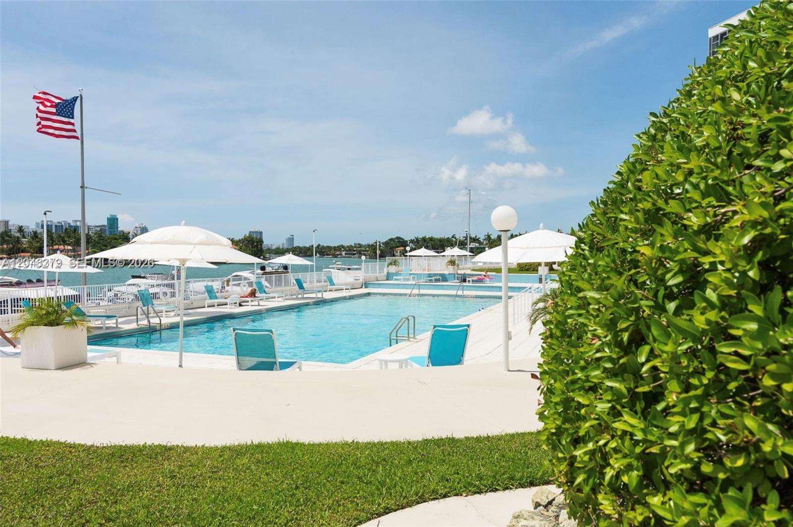 King Cole at 900 Bay Dr, Miami Beach, FL 33141 - For Rent photo 40