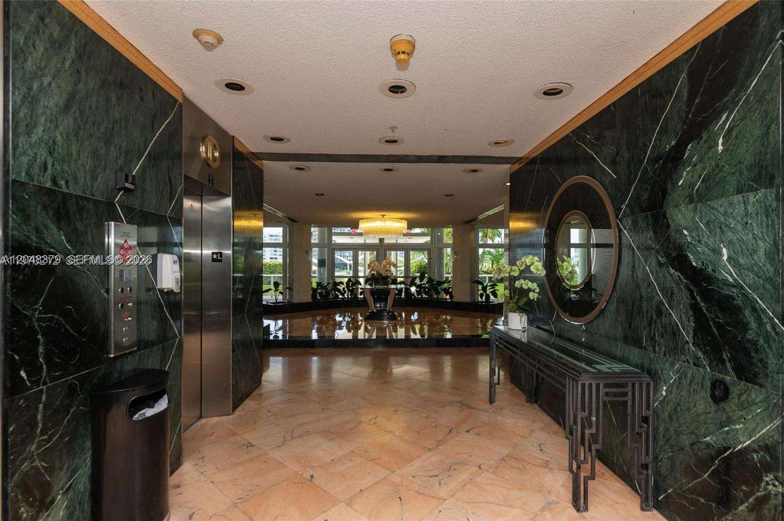 King Cole at 900 Bay Dr, Miami Beach, FL 33141 - For Rent photo 41