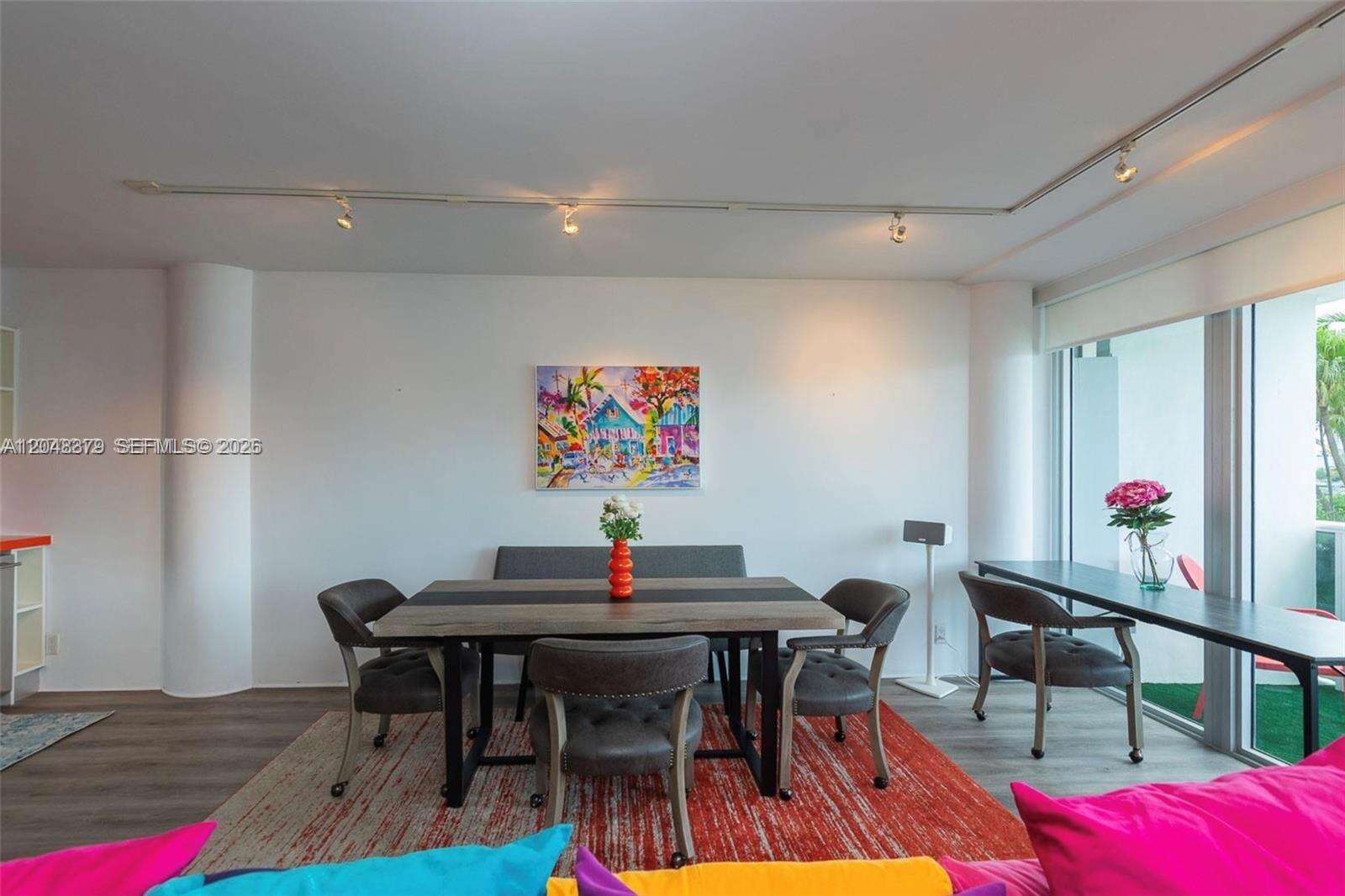 King Cole at 900 Bay Dr, Miami Beach, FL 33141 - For Rent photo 8