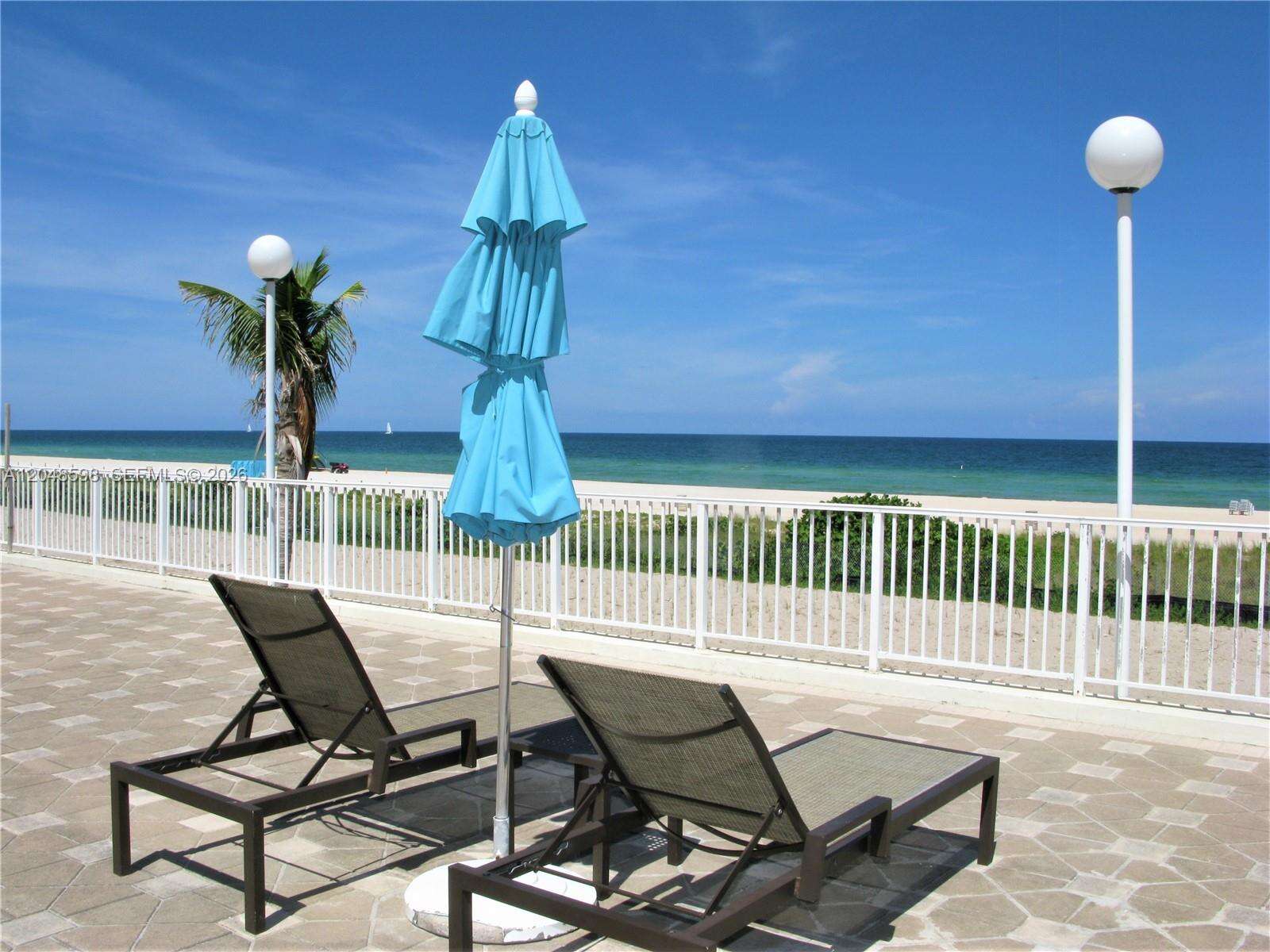 Arlen Beach at 5701 Collins Ave, Miami Beach, FL 33140 - For Rent photo 34