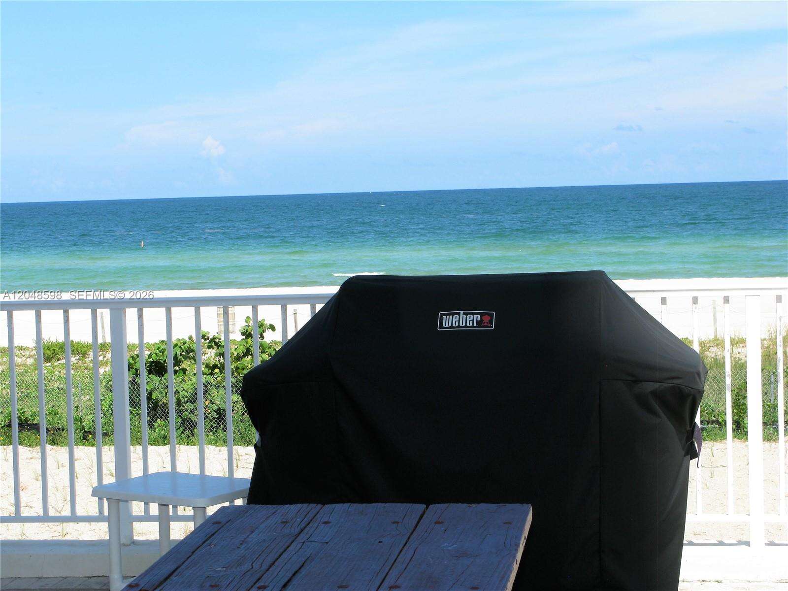 Arlen Beach at 5701 Collins Ave, Miami Beach, FL 33140 - For Rent photo 36