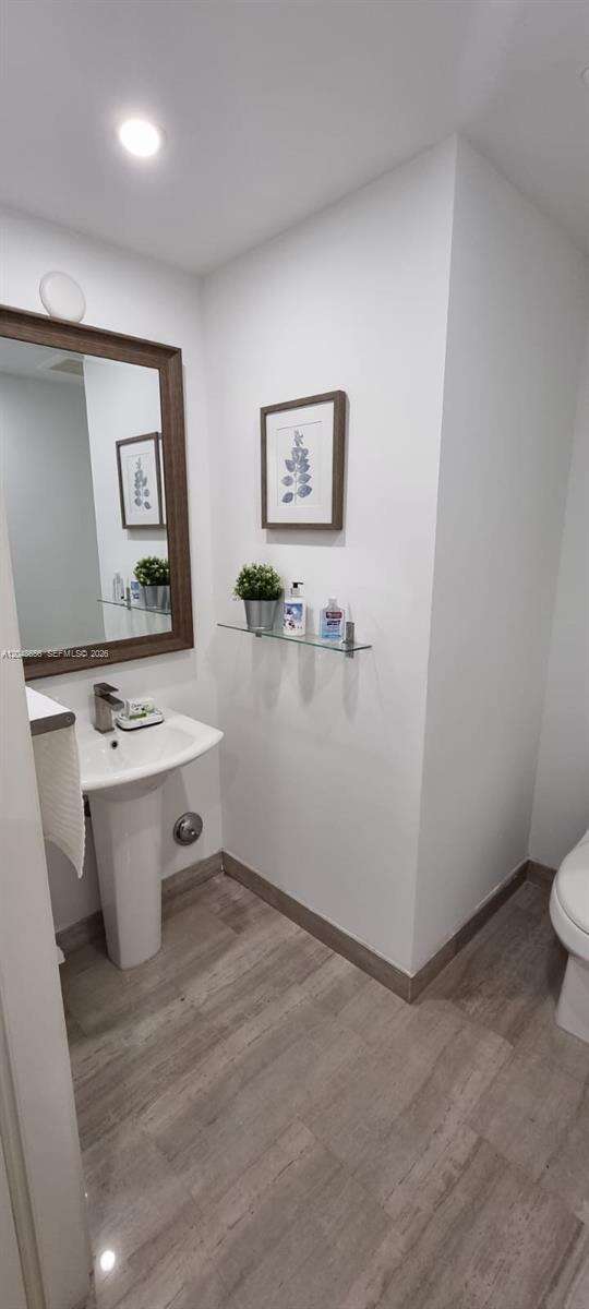Brickell House at 1300 Brickell Bay Dr, Miami, FL 33131 - For Rent photo 5